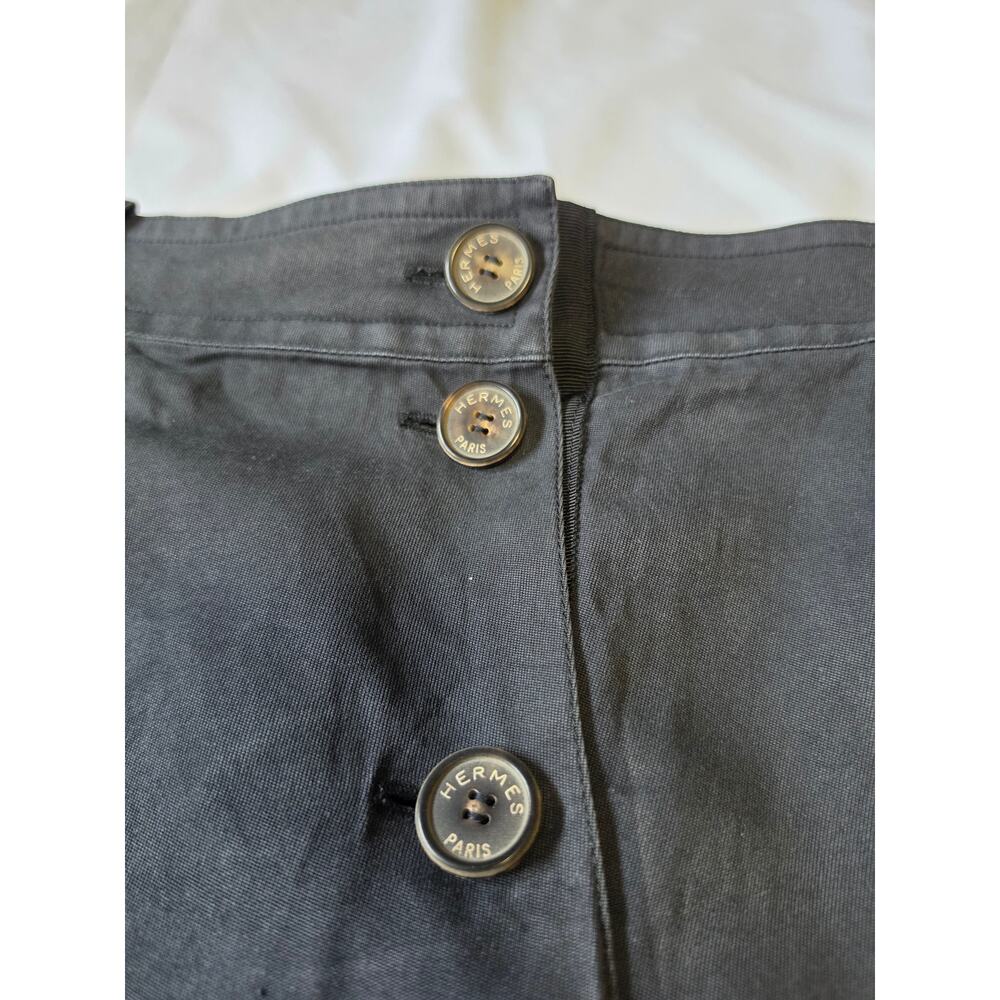 US Based Authentic HERMES Vintage Skirt w Logo Buttons Sz 40 US 4 / 6 Small